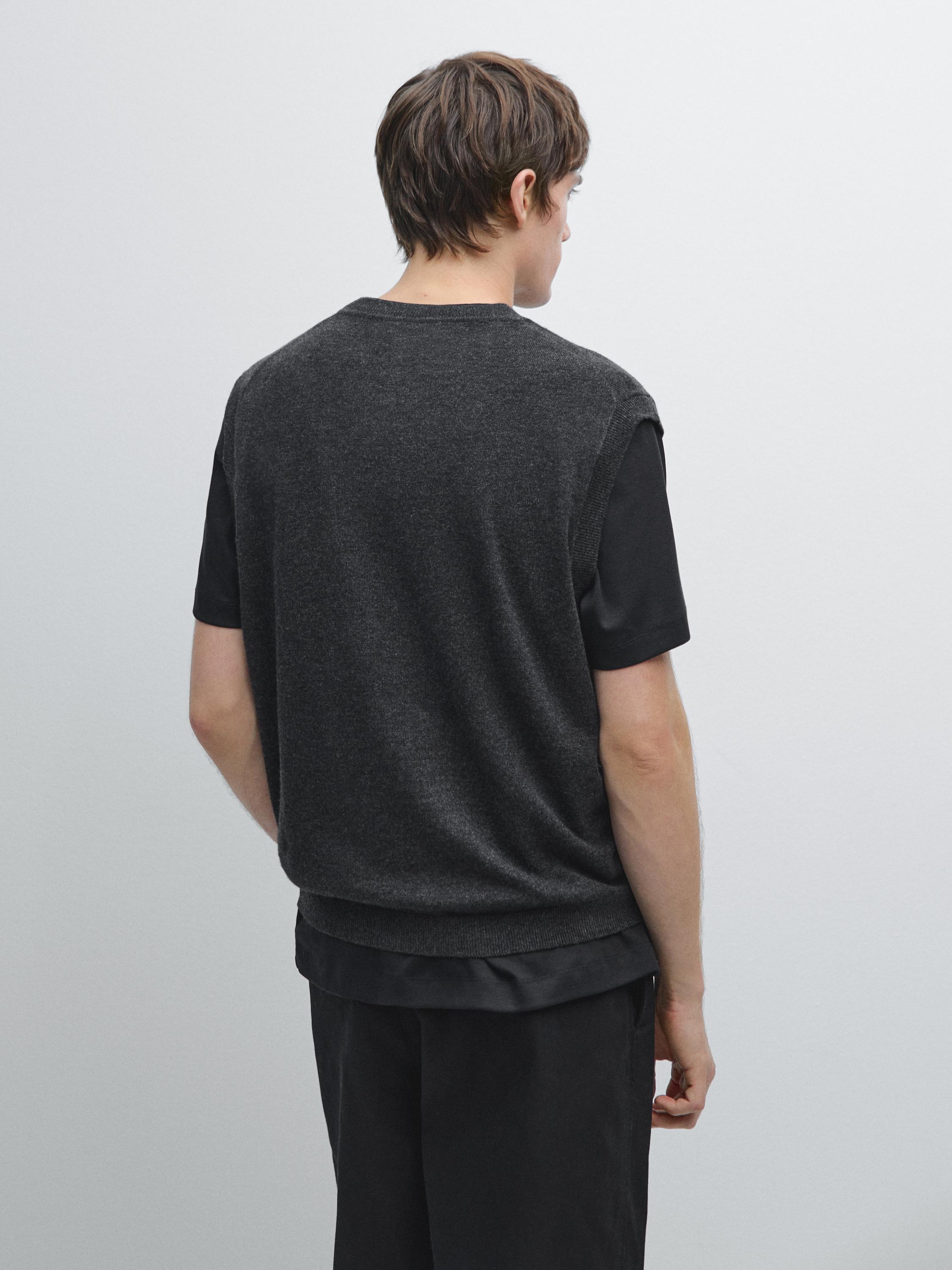 Veste sans manches à col en V laine mélangée